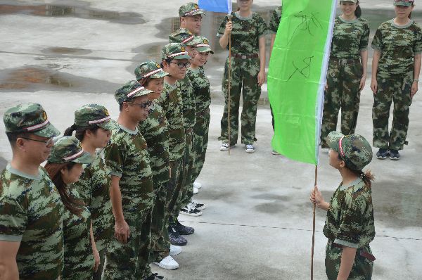青少年夏令营方案中拓展练习介绍
